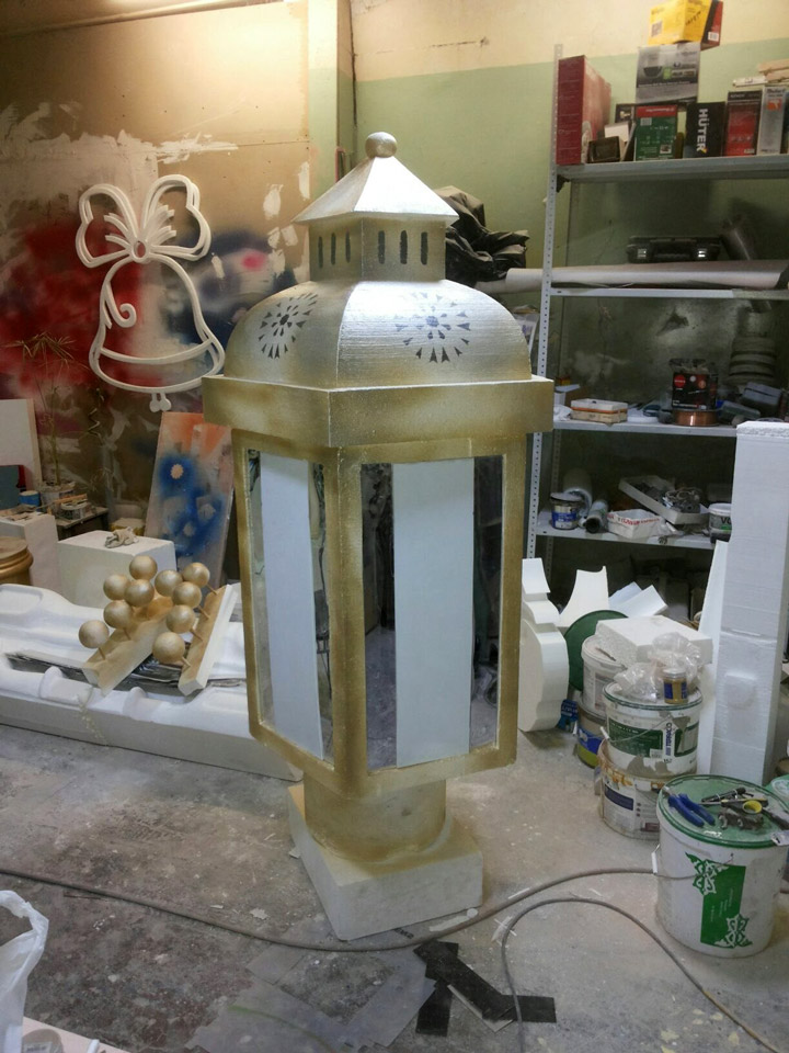 Фигура из пенопласта "Фонарь"